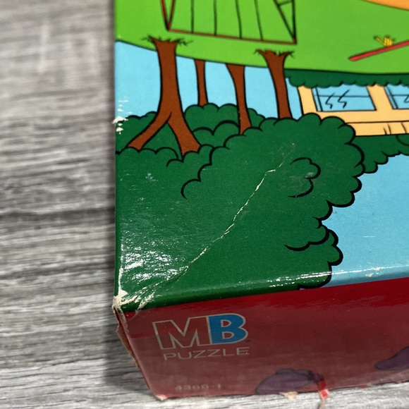 Vintage | Barney: School Bus Stop Scene (1993) - 35 Piece Jumbo Floor Puzzle - Picture 10 of 16